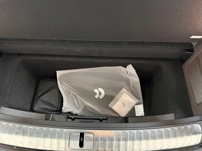 Nio ES8