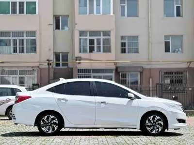 Honda Crider