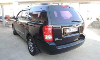 Kia Canival