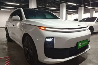 Li Auto L6