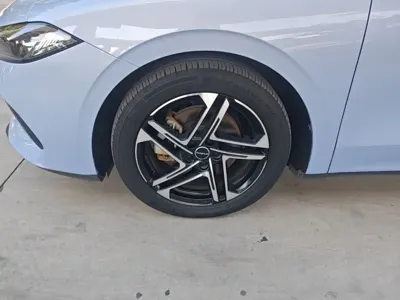 Roewe D7