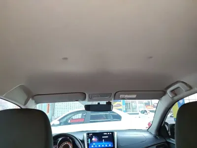 Toyota Yaris L