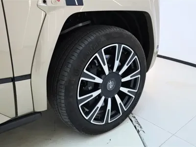 Yangwang 仰望U8 L