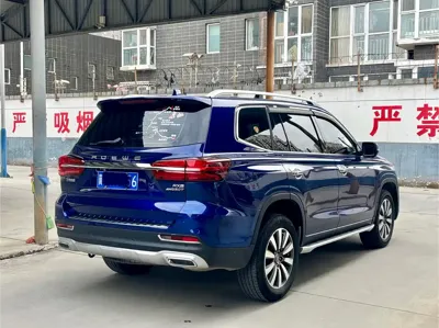 Roewe RX8