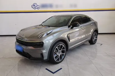 Lynk & Co 05