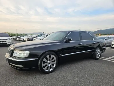 Hyundai Equus