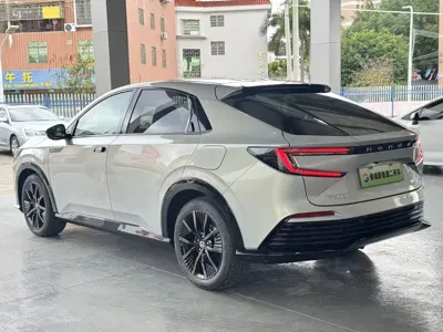 Honda e:NP2