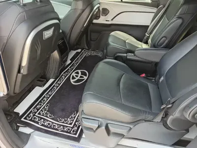 Toyota Granvia