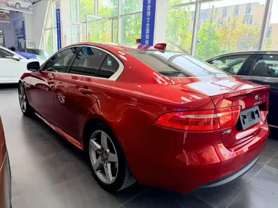 Jaguar XE