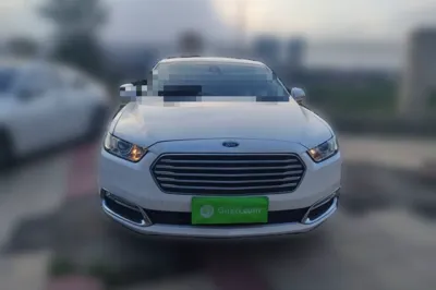 Ford Taurus