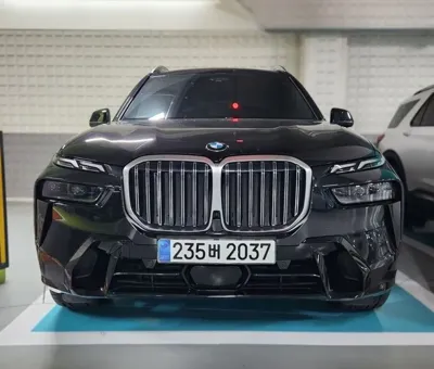 BMW X7