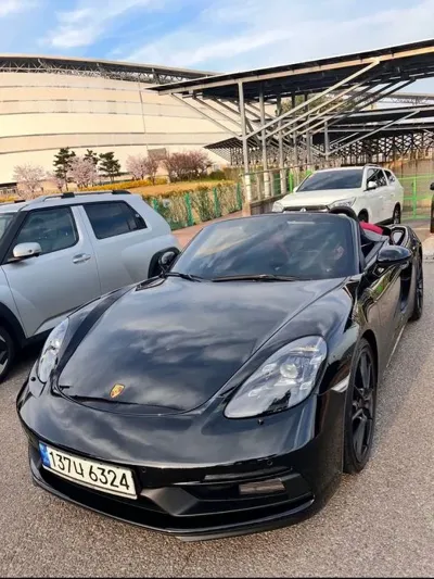 Porsche 718