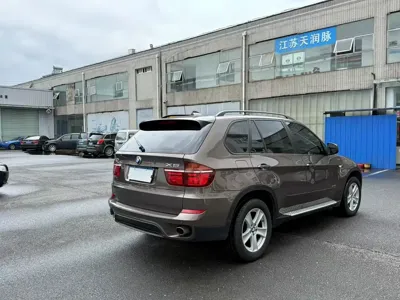 BMW X5 (Import)