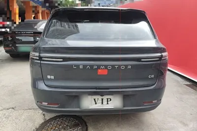 Leapmotor C10