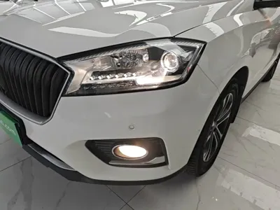 Borgward BX7