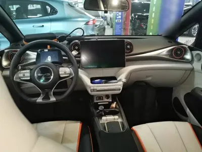 BYD Dolphin