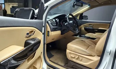 Kia Canival