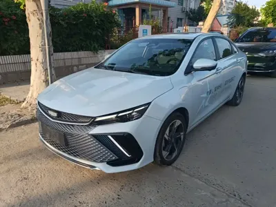 Geely L HiP