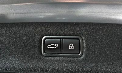 Genesis EQ900