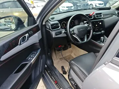 Lynk & Co 02