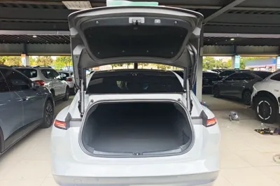 Nio ET5