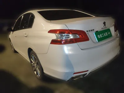 Peugeot 408