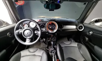 MINI Cooper Convertible