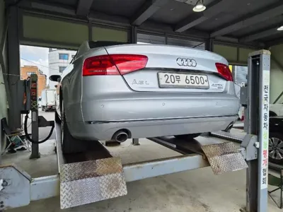 Audi A8