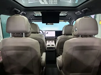 Li Auto Li L8