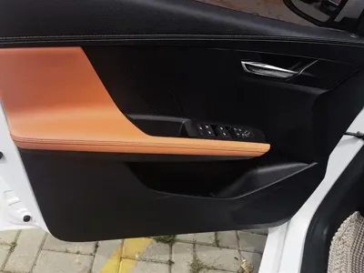 BYD e2