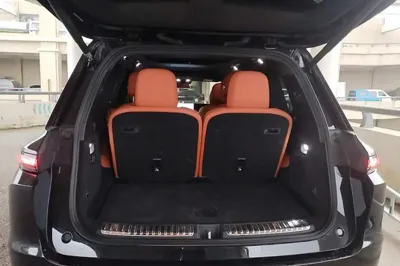 Li Auto L9