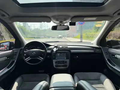 Mercedes-Benz R-Class