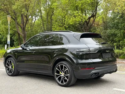 Porsche Cayenne Hybrid