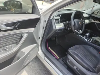 Hongqi Hongqi HS5