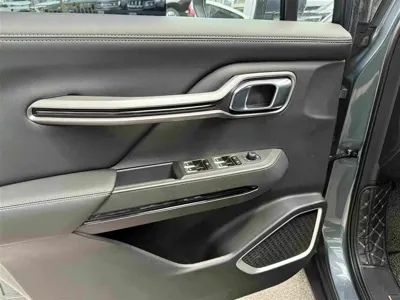 Geely Haoyue