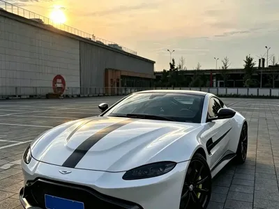 Aston Martin V8 Vantage