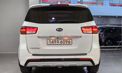 Kia Canival