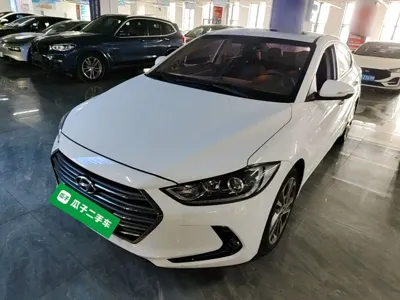 Hyundai Elantra