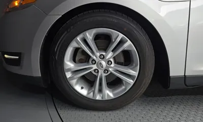 Ford Taurus