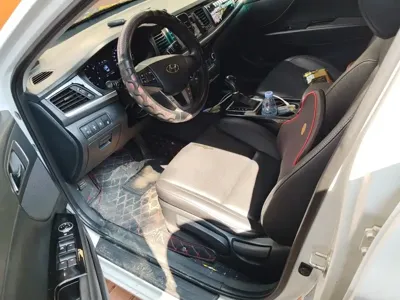 Hyundai Mistra