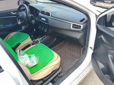 Hyundai Verna
