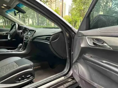Cadillac ATS-L