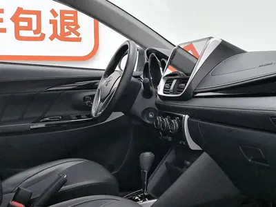 Toyota Yaris L
