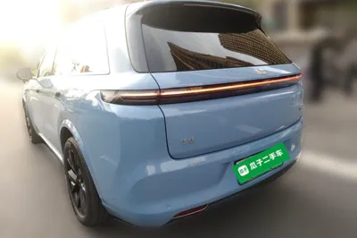 Li Auto L8