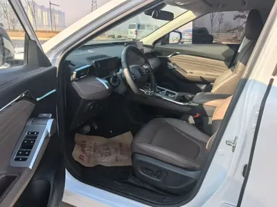 GAC Motor Trumpchi GS4