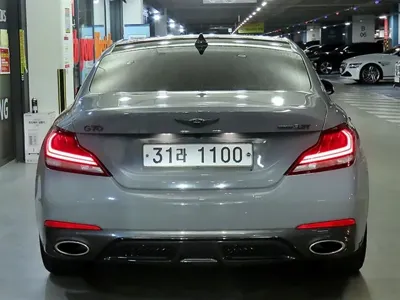 Genesis G70