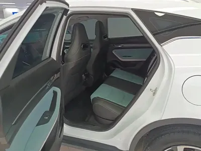 Geely Emgrand S