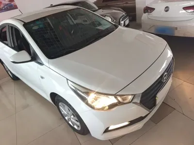 Hyundai Verna