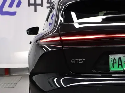 Nio ET5T
