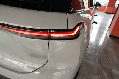 Nio ES7